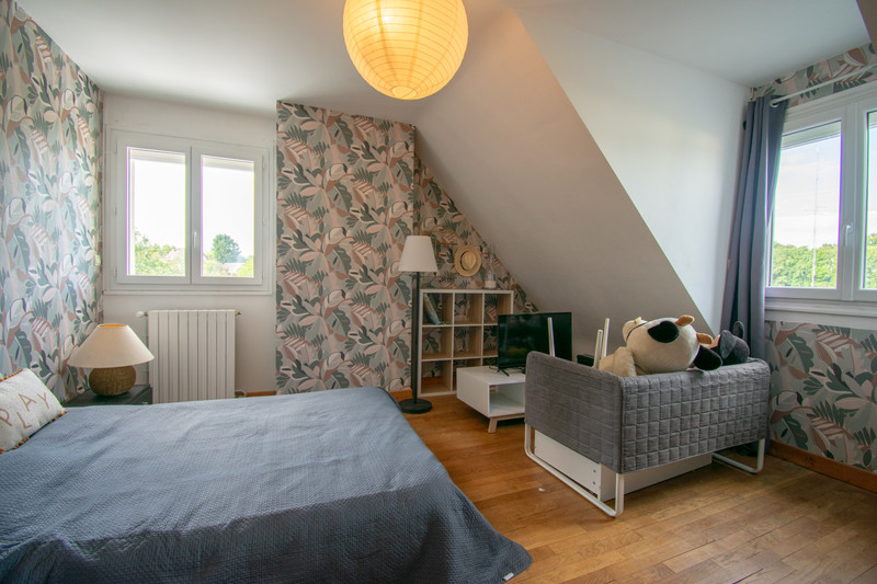 French property for sale in Neuvic, Corrèze - €350,000 - photo 7