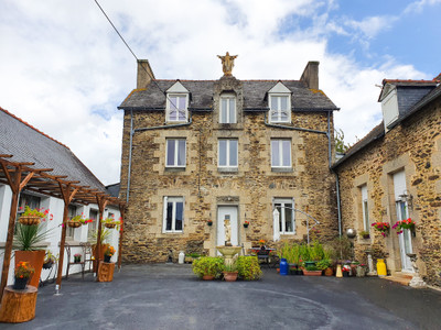 Maison à vendre à Rohan, Morbihan, Bretagne, avec Leggett Immobilier