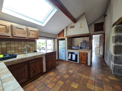 French property for sale in Néris-les-Bains, Allier - €288,900 - photo 2