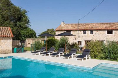 house for sale in Deux-Sèvres