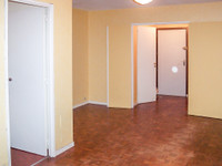 Propriété à vendre à Ris-Orangis, Essonne - 119 000 € - photo n°2