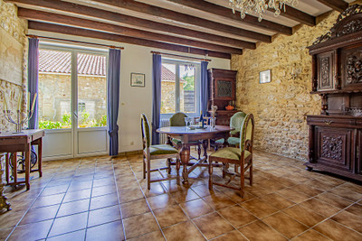 French property for sale in Montcabrier, Lot - €449,000 - photo 7