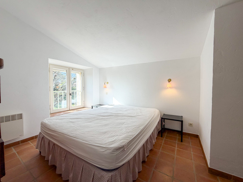 French property for sale in Seillans, Var - €750,000 - photo 8