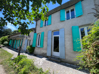 French property, houses and homes for sale in Les Lèves-et-Thoumeyragues Gironde Aquitaine