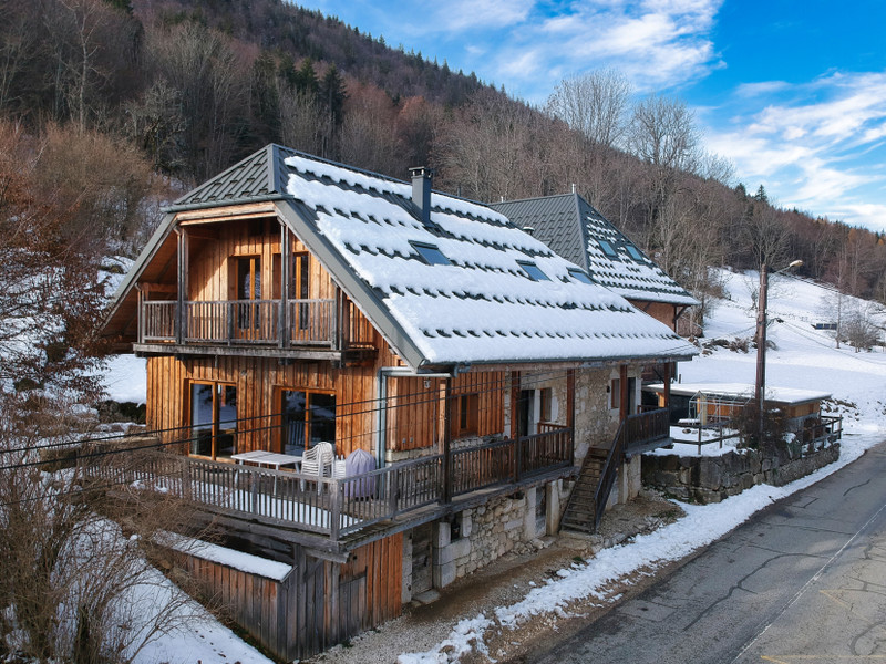 Maison à vendre à Aillon-le-Vieux, Savoie - 650 000 € - photo 1
