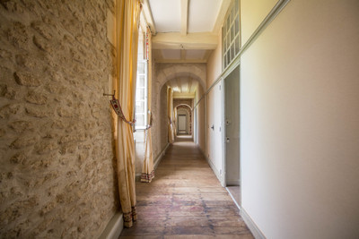 French property for sale in Vindelle, Charente - €420,000 - photo 5