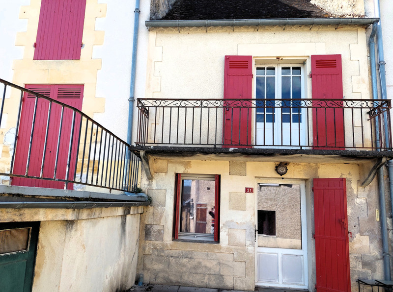 French property for sale in Lalinde, Dordogne - €36,600 - photo 0