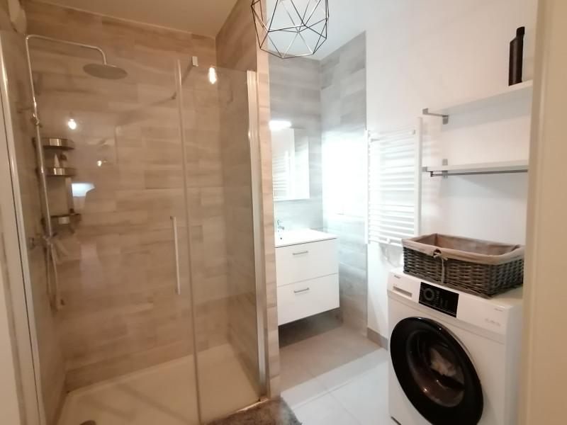 French property for sale in Marseille 8e Arrondissement, Bouches-du-Rhône - &#8364;328,000 - photo 9