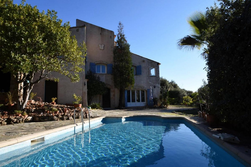 French property for sale in Montauroux, Var - €795,000 - photo 2