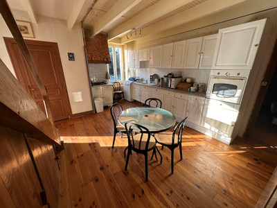 French property for sale in Reignac, Charente - €231,976 - photo 3
