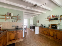 Maison à vendre à Confolens, Charente - 167.400 € - photo 5