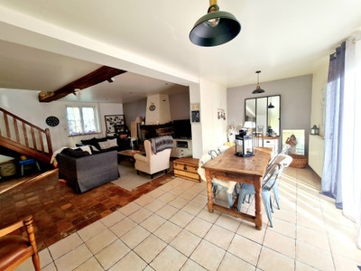 French property for sale in Passais Villages, Orne - €139,900 - photo 2