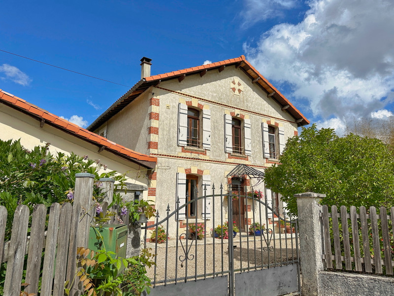 Propriété à vendre à La Barde, Charente-Maritime - 249 900 €