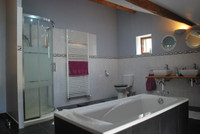 Maison à vendre à Lathus-Saint-Rémy, Vienne - 900.000 € - photo 9