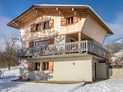 Chalet à vendre à Samoëns, Haute-Savoie, Rhône-Alpes, avec Leggett Immobilier