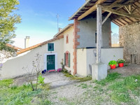 Maison à vendre à Nanteuil-en-Vallée, Charente - 93.500 € - photo 10