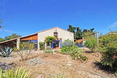 Maison à vendre à Belvèze-du-Razès, Aude, Languedoc-Roussillon, avec Leggett Immobilier