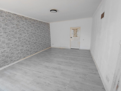 French property for sale in Montaudin, Mayenne - €135,000 - photo 6