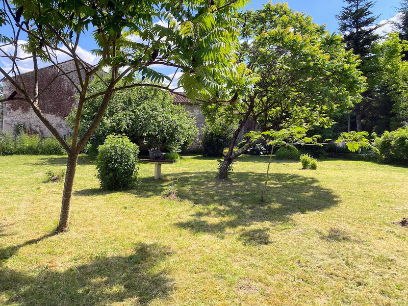 French property for sale in Saint-Ciers-sur-Bonnieure, Charente - €199,800 - photo 2