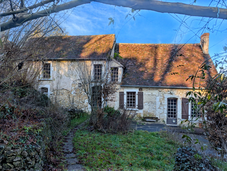 French property for sale in Cour-Maugis sur Huisne, Orne - €108,000 - photo 0