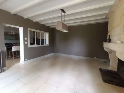 French property for sale in Saint-Denis-de-Pile, Gironde - €446,500 - photo 4
