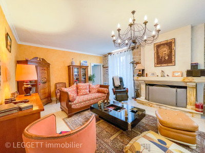French property for sale in Cressensac-Sarrazac, Lot - €349,990 - photo 3