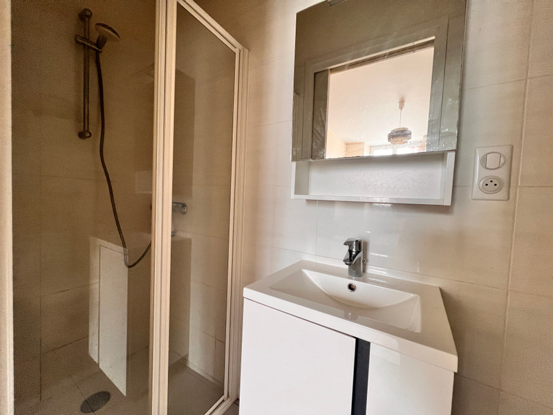 French property for sale in Genouillac, Creuse - €36,600 - photo 4