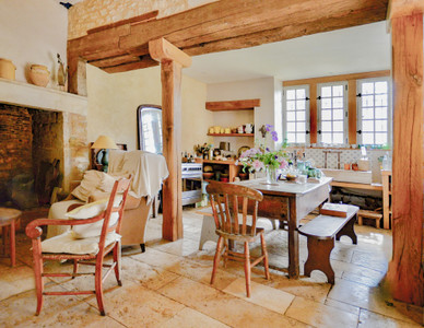French property for sale in Coulaures, Dordogne - €1,150,000 - photo 7