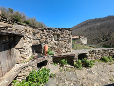 French property for sale in Avène, Hérault - €110,000 - photo 6