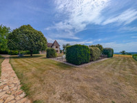 Propriété à vendre à Génis, Dordogne - 295 700 € - photo n°1