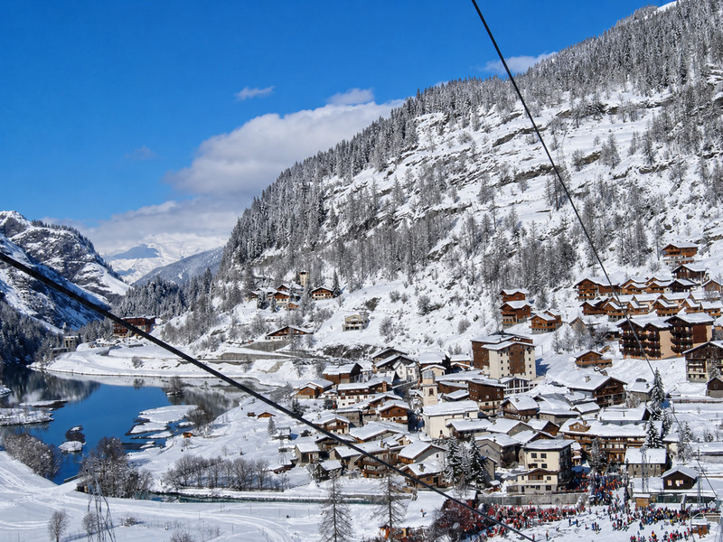 French property for sale in Tignes, Savoie - €1,198,000 - photo 3