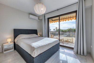 French property for sale in Nice, Alpes-Maritimes - €636,000 - photo 6
