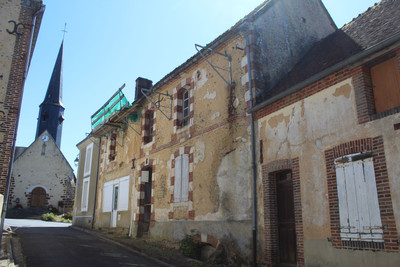 Maison à vendre à Saint-Victor-de-Réno, Orne, Basse-Normandie, avec Leggett Immobilier