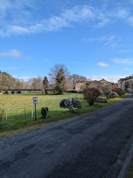 French property for sale in Saint-Pierre-de-Côle, Dordogne - €32,600 - photo 2