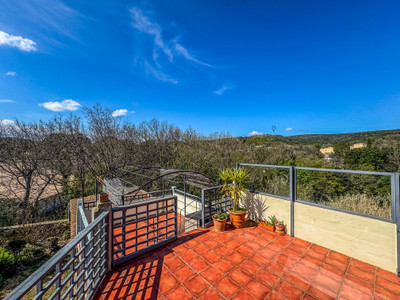 French property for sale in Neffiès, Hérault - €399,950 - photo 5