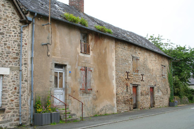 Maison à vendre à Jublains, Mayenne, Pays de la Loire, avec Leggett Immobilier