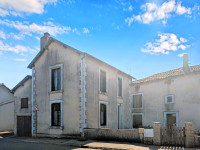 Propriété à vendre à Saint-Martin-du-Fouilloux, Deux-Sèvres - 115 000 € - photo n°1