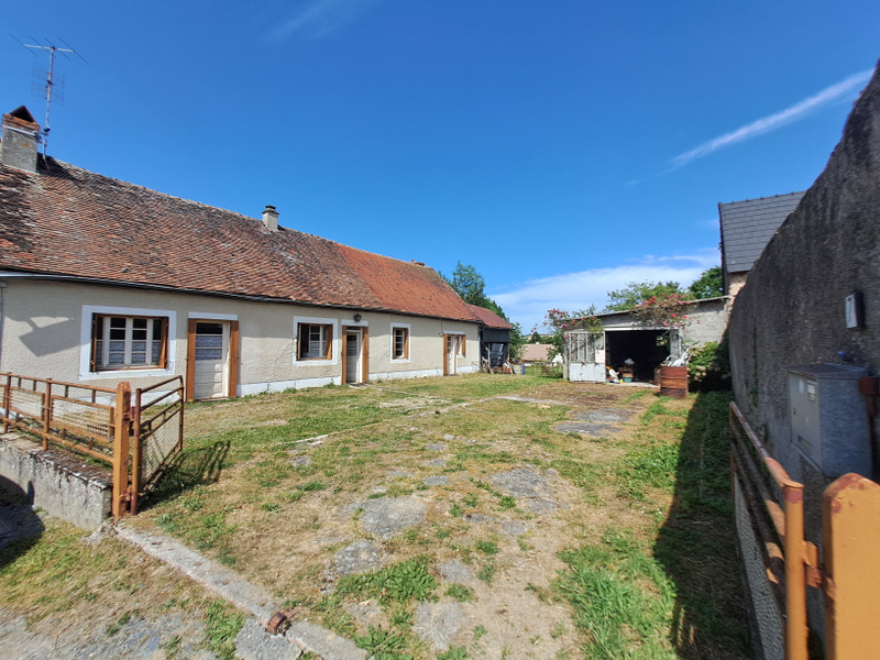 Propriété à vendre à Cressy-sur-Somme, Saône-et-Loire - 59 600 €