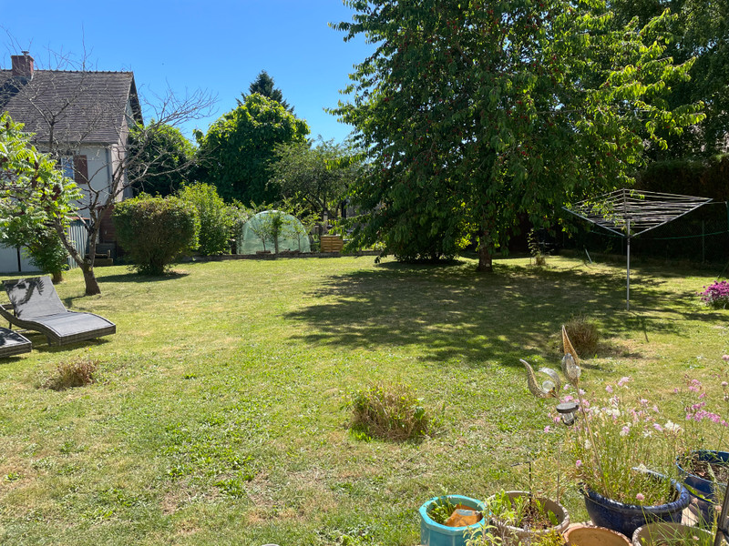 French property for sale in Levet, Cher - €214,000 - photo 3
