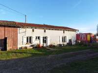 Maison à vendre à Caunay, Deux-Sèvres - 93.500 € - photo 1