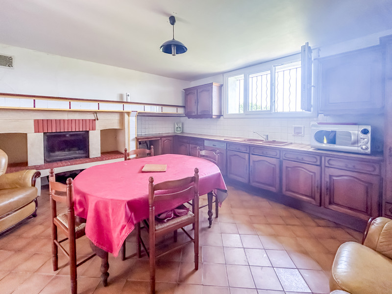 French property for sale in Lacropte, Dordogne - €312,000 - photo 5