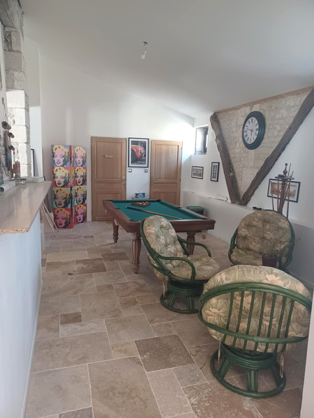 French property for sale in Cierzac, Charente-Maritime - €837,400 - photo 5