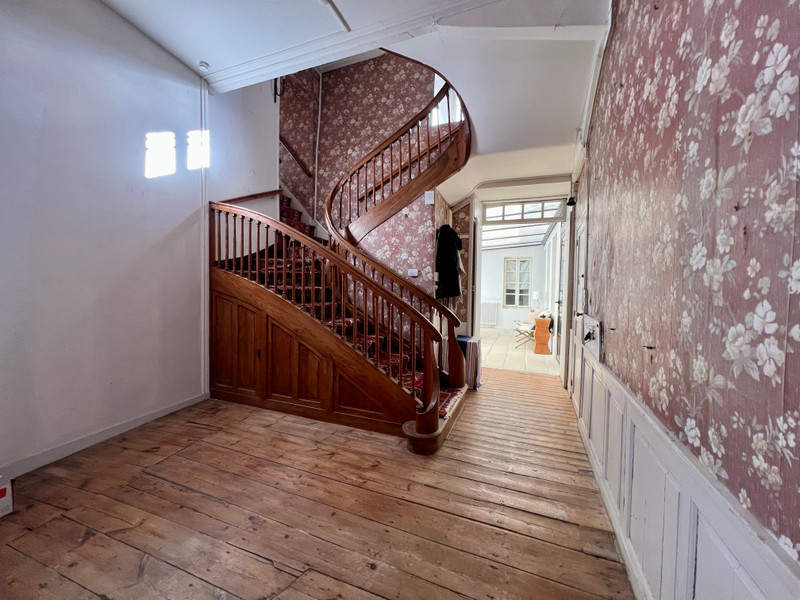 French property for sale in Saint-Jean-d'Angély, Charente-Maritime - €456,000 - photo 6