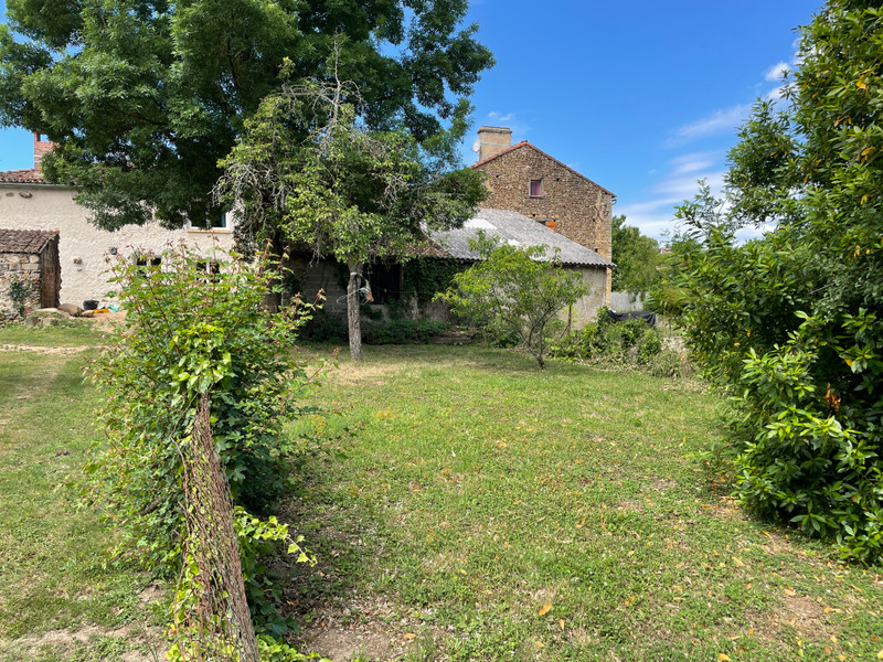 French property for sale in Queaux, Vienne - &#8364;149,950 - photo 10