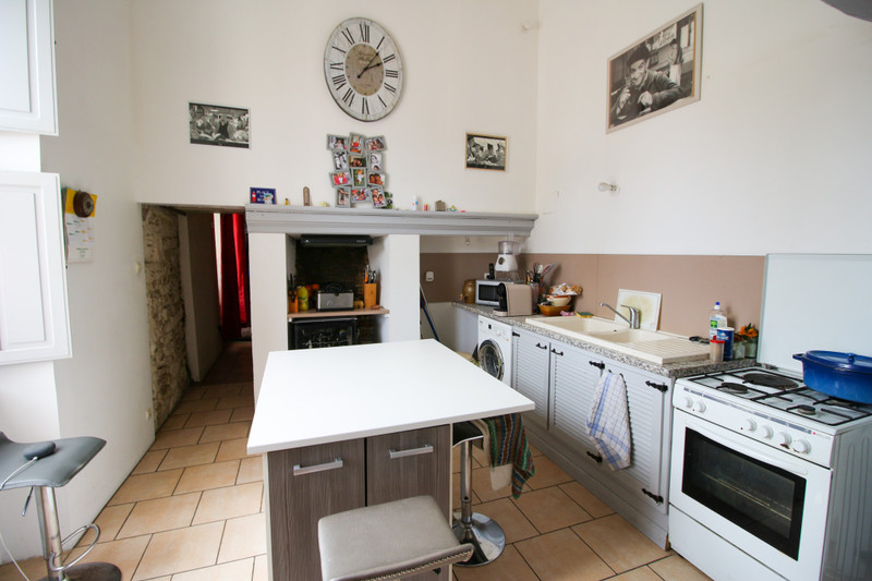 Apartment for sale in Richelieu IndreetLoire Duplex apartment in the centre of Richelieu