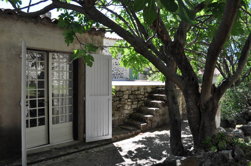 French property for sale in Saint-Michel-l'Observatoire, Alpes-de-Hautes-Provence - &#8364;575,000 - photo 10