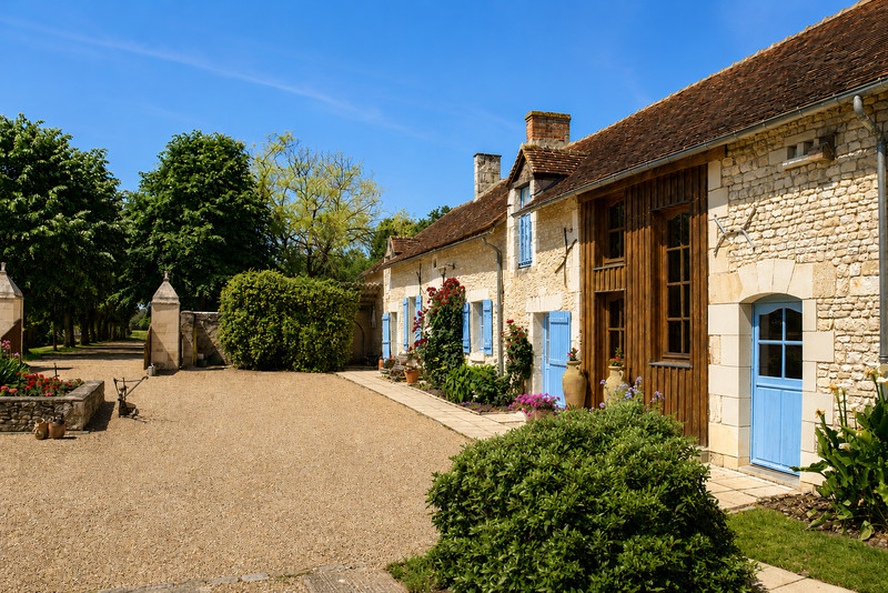 Propriété à vendre à Luzé, Indre-et-Loire - 800 000 €