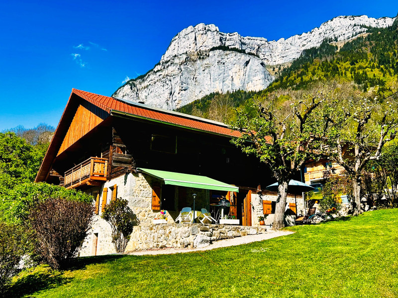 Propriété à vendre à Glières-Val-de-Borne, Haute-Savoie - photoAltPrice