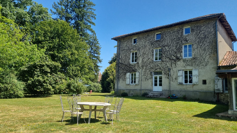 French property for sale in Saint-Brice-sur-Vienne, Haute-Vienne - €409,000 - photo 0