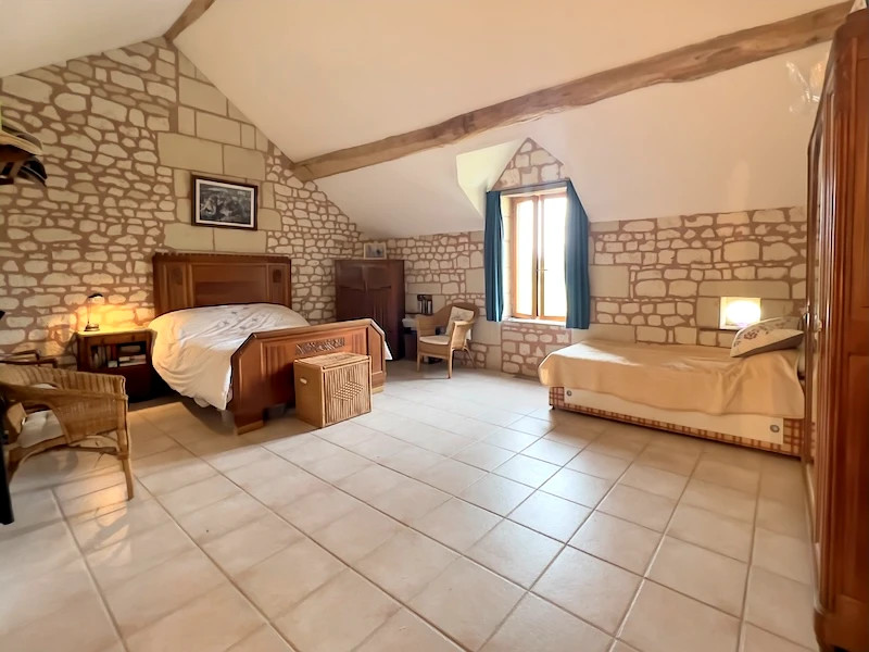 French property for sale in Raslay, Vienne - €235,400 - photo 3